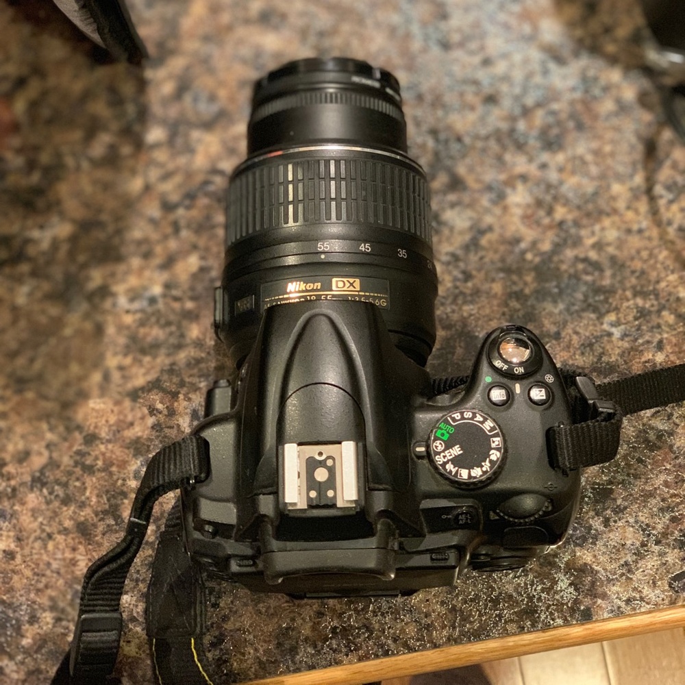 Nikon D5000 bundle - Picture 6 of 15